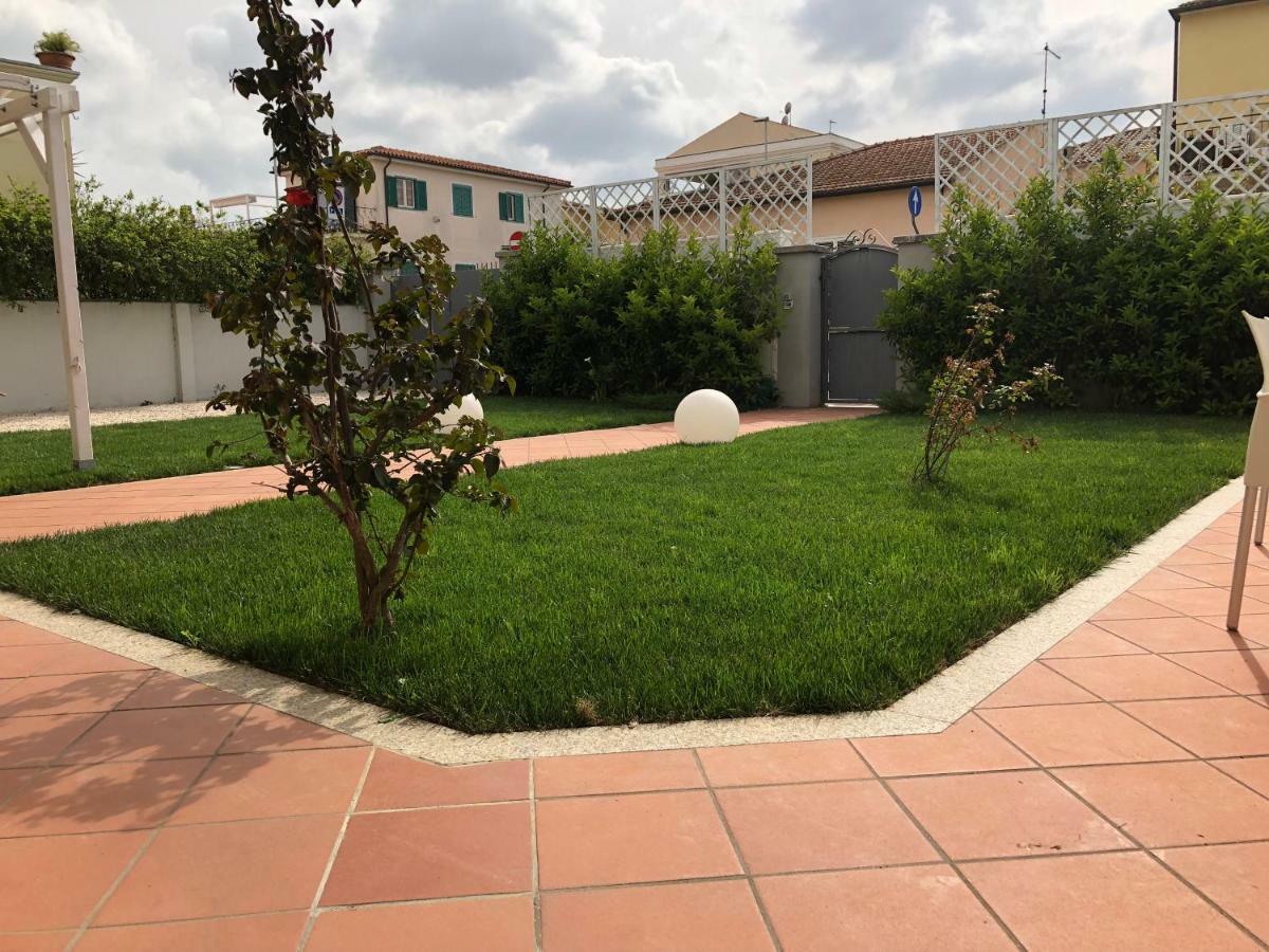 אולביה City Garden Guest House מראה חיצוני תמונה